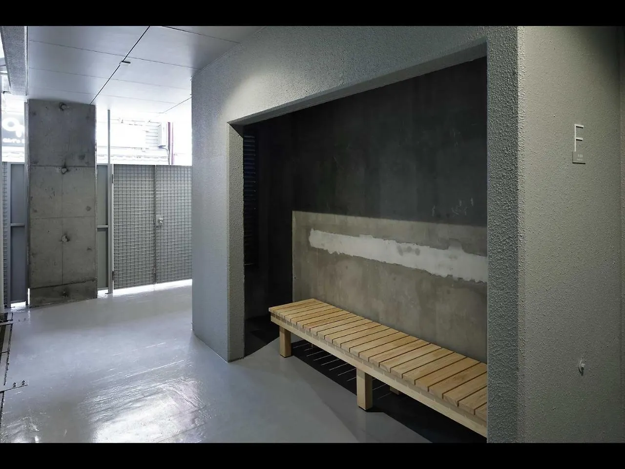 Capsule hotel Do-C Gotanda Hotel Tokyo